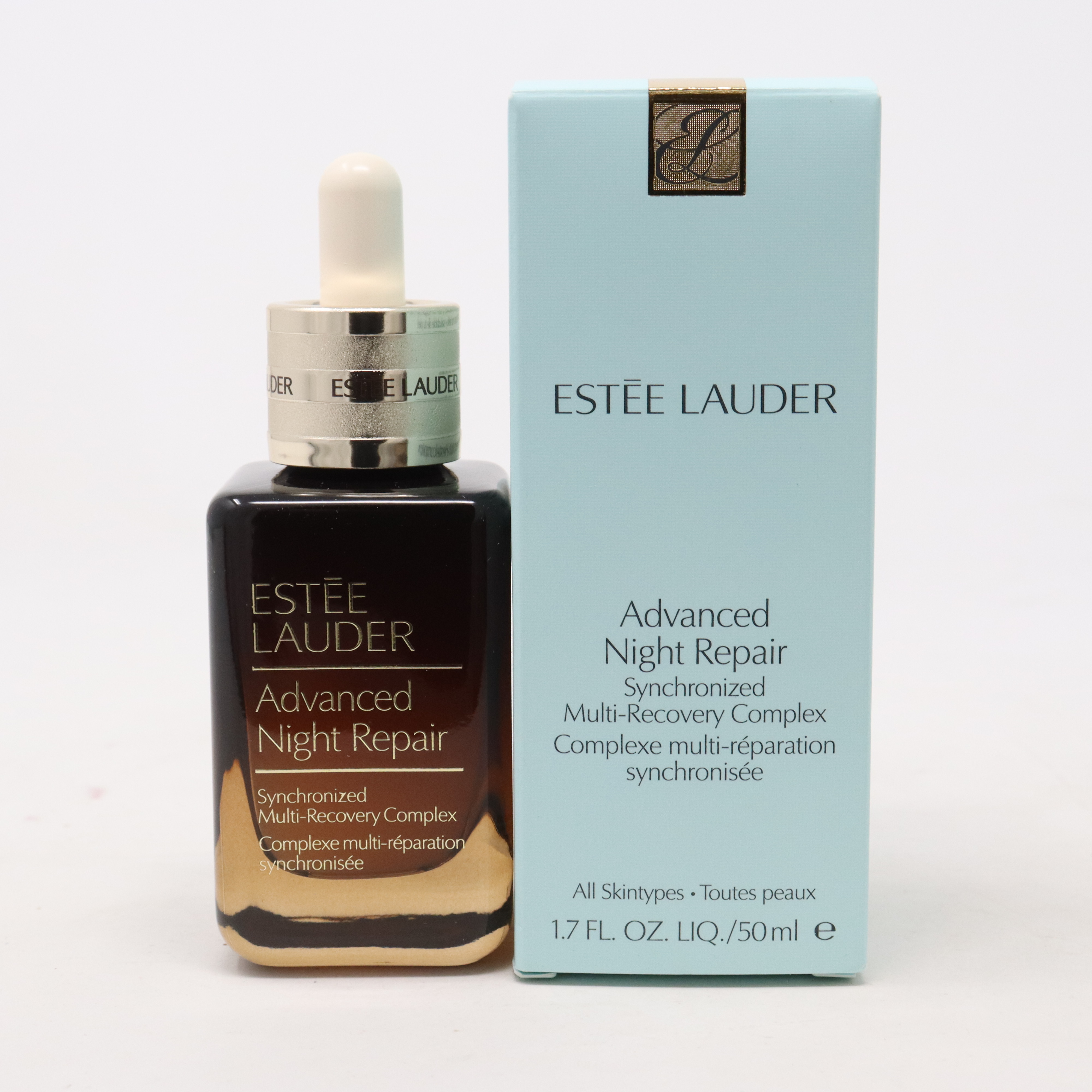 コンちゃん　ESTEE LAUDER Advanced Advanced Night Repair Serum Synchronized Multi-Recovery Complex