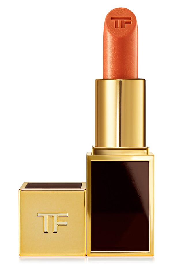 tom ford near dark lipstick